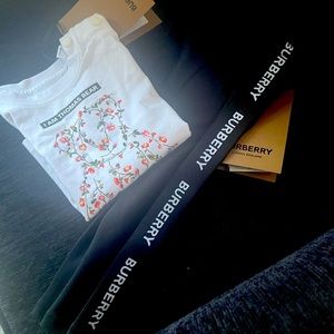 Brand new authentic infant size 12 moths Burberry outfit